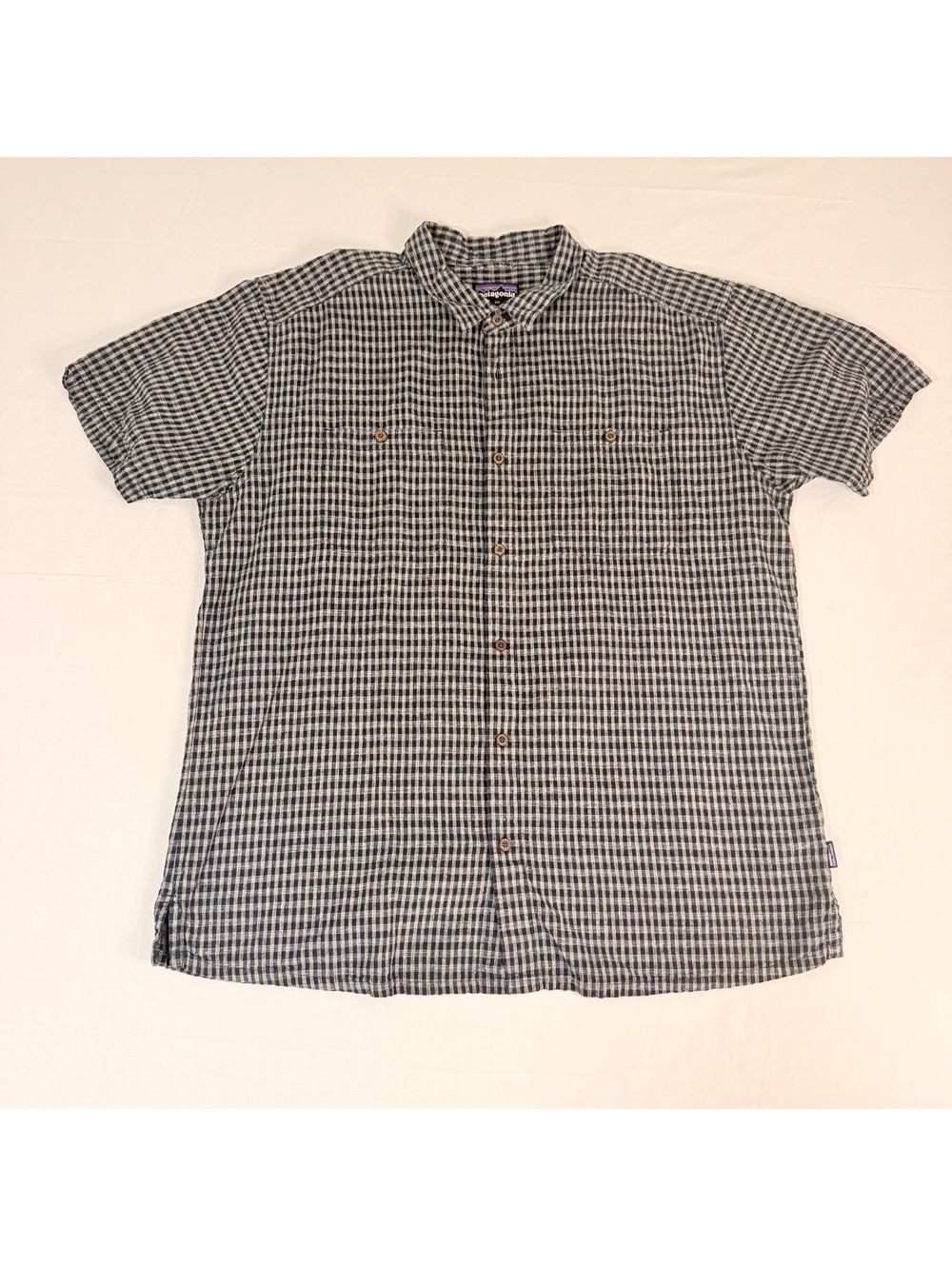 Patagonia XXL Short Sleeve Button-Up Shirt
